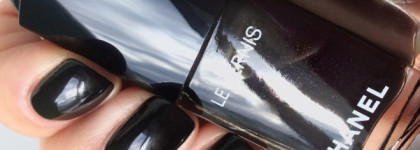 Лак с сюрпризом! Chanel Le Vernis Longwear Nail Colour #538 Gris Obscur