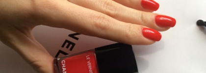 Chanel Coco Code Spring 2017 Makeup - Chanel Le Vernis Longwear Nail Colour 546 Rouge Red
