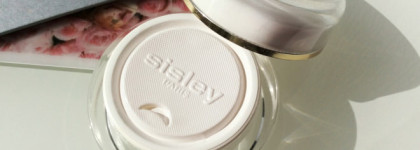 Уход за кожей вокруг глаз и губ Sisley