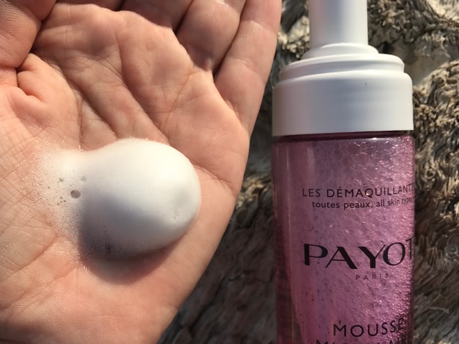 Payot: пенящееся очищение лица и тела