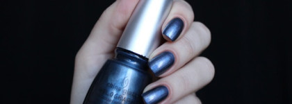 China Glaze Golographic - Strap On Your Moonboots
