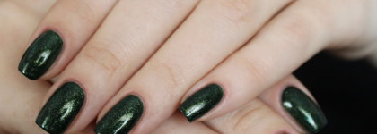 China Glaze - Glittering Garland