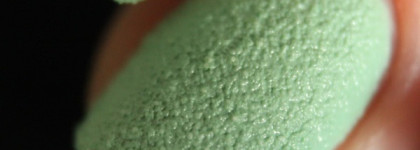 Sally Hansen Textured Nail Color - Sour Apple (sugar)