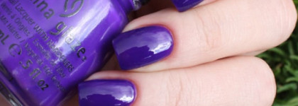 China Glaze - Creative Fantasy