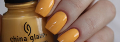 China Glaze - Metro Pollen-Tin