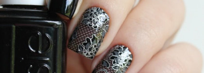 Монохромный маникюр. Арт-стикеры Dashing Diva и  Essie - 56 Licorice