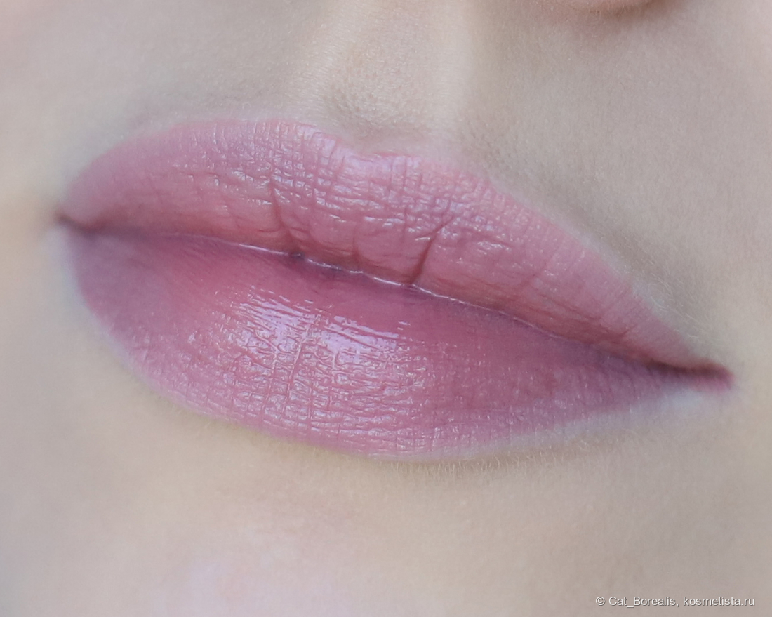 Какая основная функция у средство для макияжа губ с маркировкой вельвет
