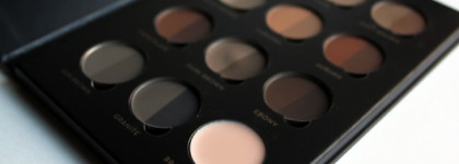 Anastasia Beverly Hills Brow Pro Palette: хрестоматия оттенков пудры для бровей