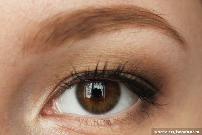 Anastasia Beverly Hills Brow Pro Palette: хрестоматия оттенков пудры для бровей