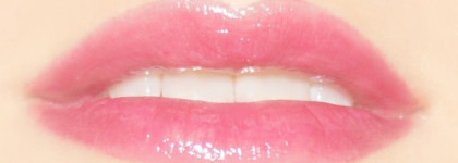 Помада - карандаш Lumene Raspberry Miracle Lip Sorbet №17 Come Into Flower