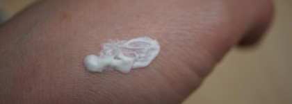 Andalou Naturals  Ultra Sheer Daily Defense Facial Lotion with SPF 18