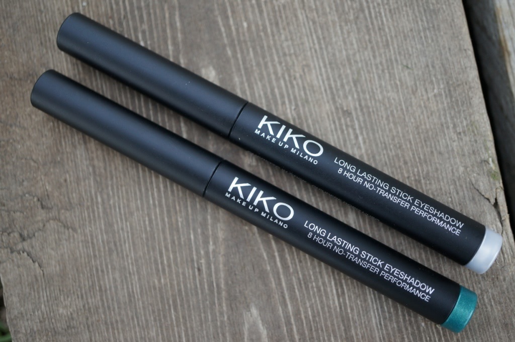 Kiko stick eyeshadow. Kiko Milano long lasting Eyeshadow Stick. Kiko Milano long lasting Eyeshadow Stick 52. Kiko long lasting Eyeshadow Stick свотчи. Тени карандаш Кико свотчи.