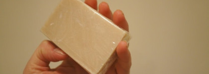 Шампуневое мыло Клеона (ака твёрдый шампунь "Репейный")