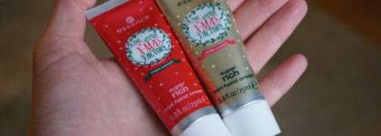 Удушающие рождественские объятия от Essence