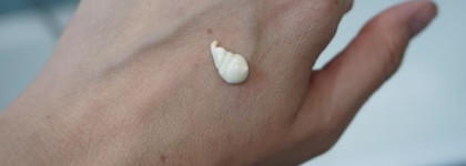 Сложные отношения с Apivita Age Defense Illuminating Day Cream SPF30