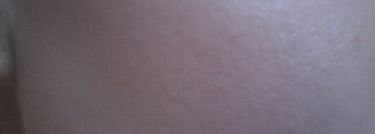 Nars Pure Radiant Tinted Moisturizer Soin Hydratant Tente Pure Radiance SPF 30 Alaska Light2