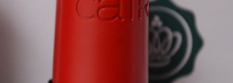 Помада дополнившая мой образ на Хэллоуин Catrice My red card 080  Ultimate Colour Lipstick