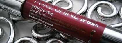 Нежный, невесомый Pure Shine Color Lip Balm от Catrice #040 My Cherry Berry