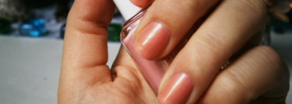 Essie Nail Lacquer in #22 Virgin Orchid