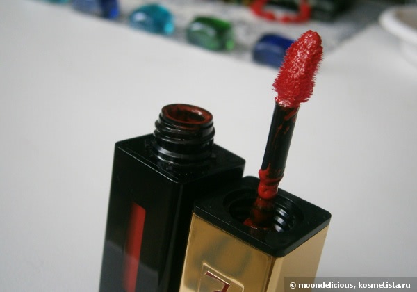 YSL Rouge pur Couture Vernis a Levres Glossy Stain #9 Rouge Laque