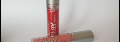 Такие разные. Essence Stay Matt lip cream 01 velvet rose, 04 silky red