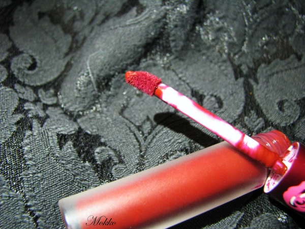Губы цвета крови... Lime Crime Velvetine Liquid-To-Matte Lip Stain ''Wicked
