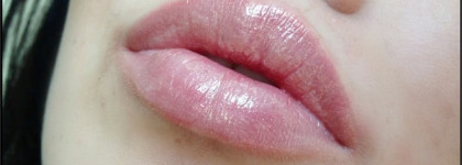Блеск для губ Bourjois lips gloss 3D Action Baume Moisture 8hrs в оттенке №48 Rose Romantic