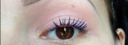 Цветная объемная тушь для ресниц Калейдоскоп Oriflame.  Very Me Funky Mascara в оттенке "Васильковый"