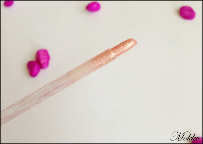 Блеск для губ Bourjois lips gloss 3D Action Baume Moisture 8hrs в оттенке №48 Rose Romantic