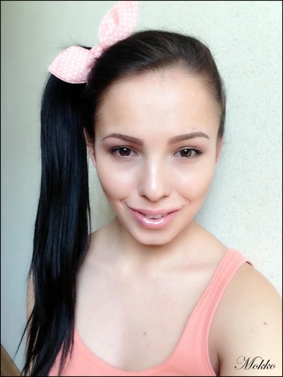 Блеск для губ Bourjois lips gloss 3D Action Baume Moisture 8hrs в оттенке №48 Rose Romantic