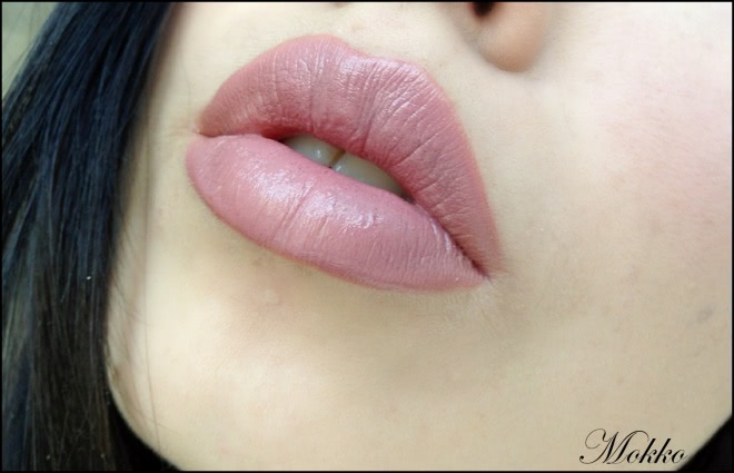 Правильный лиловый. Essence. I ♥ nude - longlasting lipstick nude в оттенке №03 come naturally