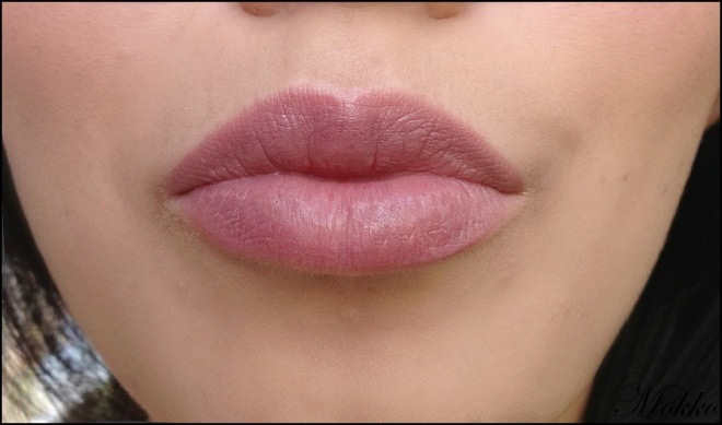 Правильный лиловый. Essence. I ♥ nude - longlasting lipstick nude в оттенке №03 come naturally