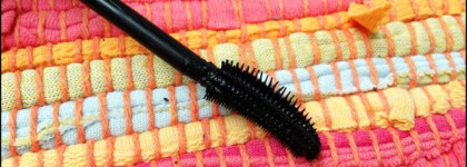 Maybelline New York Lash Sensational Lash Multiplying Mascara Black
