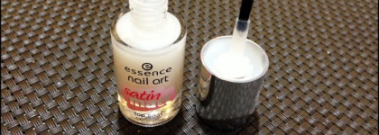 Матирующее верхнее покрытие для лака Essence nail art / Satin Matt top coat / 26 matt about you