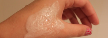 Мир пузырей вместе с Skin79 BB Cleanser