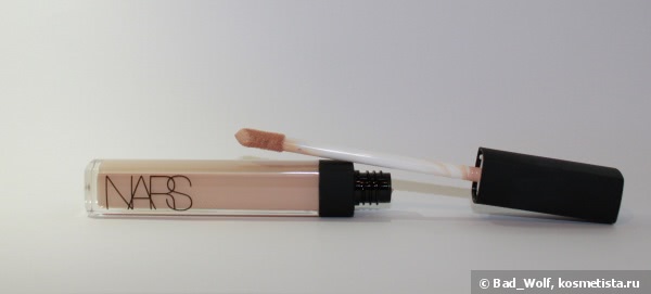 Кремовый консилер Nars Radiant Creamy Concealer в оттенке Light2 - Vanilla