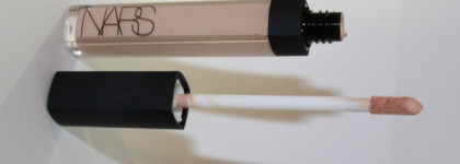 Кремовый консилер Nars Radiant Creamy Concealer в оттенке Light2 - Vanilla