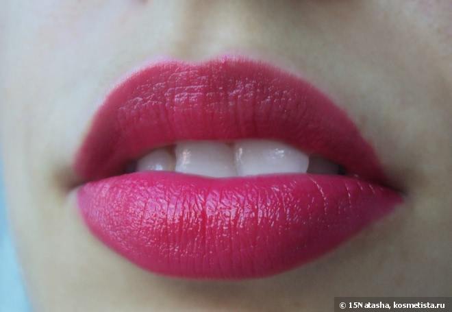 Essence longlasting lipstik Стойкая губная помада в оттенках 12 Blush my lips и 13 love me