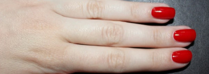 Алый Rimmel #323 Rivera red