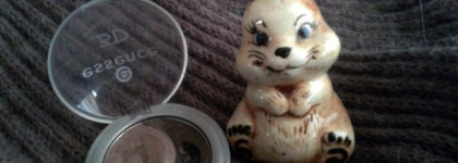 Шоколад на глазах или тени essence 3D 09 irresistable chocolates