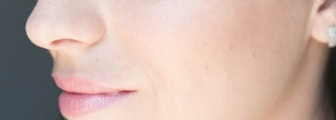Универсальная основа для всех типов кожи Bobbi Brown Skin Foundation SPF 15 в оттенках 2.5 и 3.5