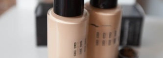 Универсальная основа для всех типов кожи Bobbi Brown Skin Foundation SPF 15 в оттенках 2.5 и 3.5
