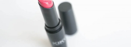 Помада Kiko Ultra Glossy Stylo Rouge a Levres SPF 15 в оттенке 805 Strawberry Pink