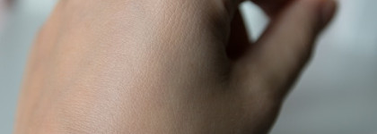 Тональная основа Clinique Perfectly Real Makeup в оттенке 14 (N)