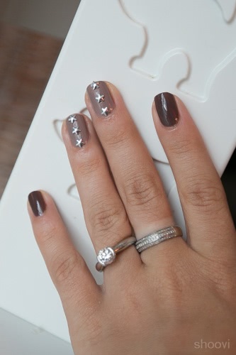 Маникюр с лаками для ногтей Anny Nail Polish в оттенке #316 Only you и Kiko Nail Polish в оттенке #321 Dove