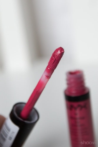 Жидкая губная помада Nyx Xtreme Lip Cream в оттенке Xlc05 Bonfire