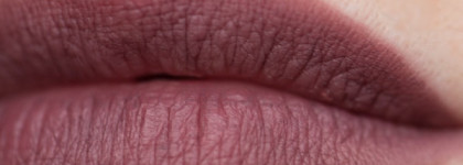 Карандаш для губ Nyx Slim Lipliner Pencil в оттенке 827 Never