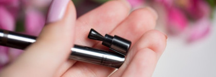 Карандаш для глаз Burberry Effortless Kohl Eyeliner в оттенке Chestnut Brown No.02