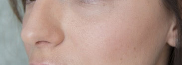 Крем-корректор Estee Lauder Enlighten EE Even Effect Skintone Corrector EE Creme SPF 30 в оттенке 01 light
