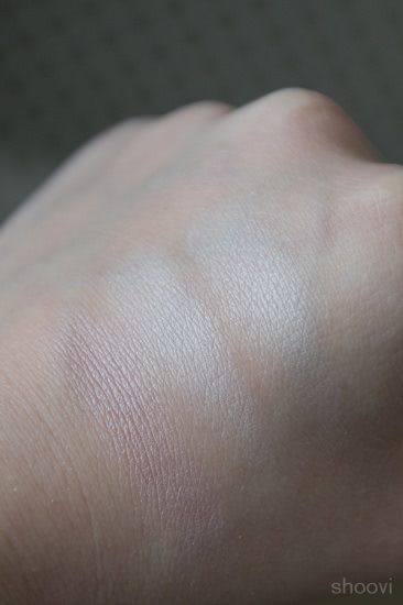 Многофункциональные румяна NYX Mosaic Powder Blush в оттенке Highlighter (Mpb01)